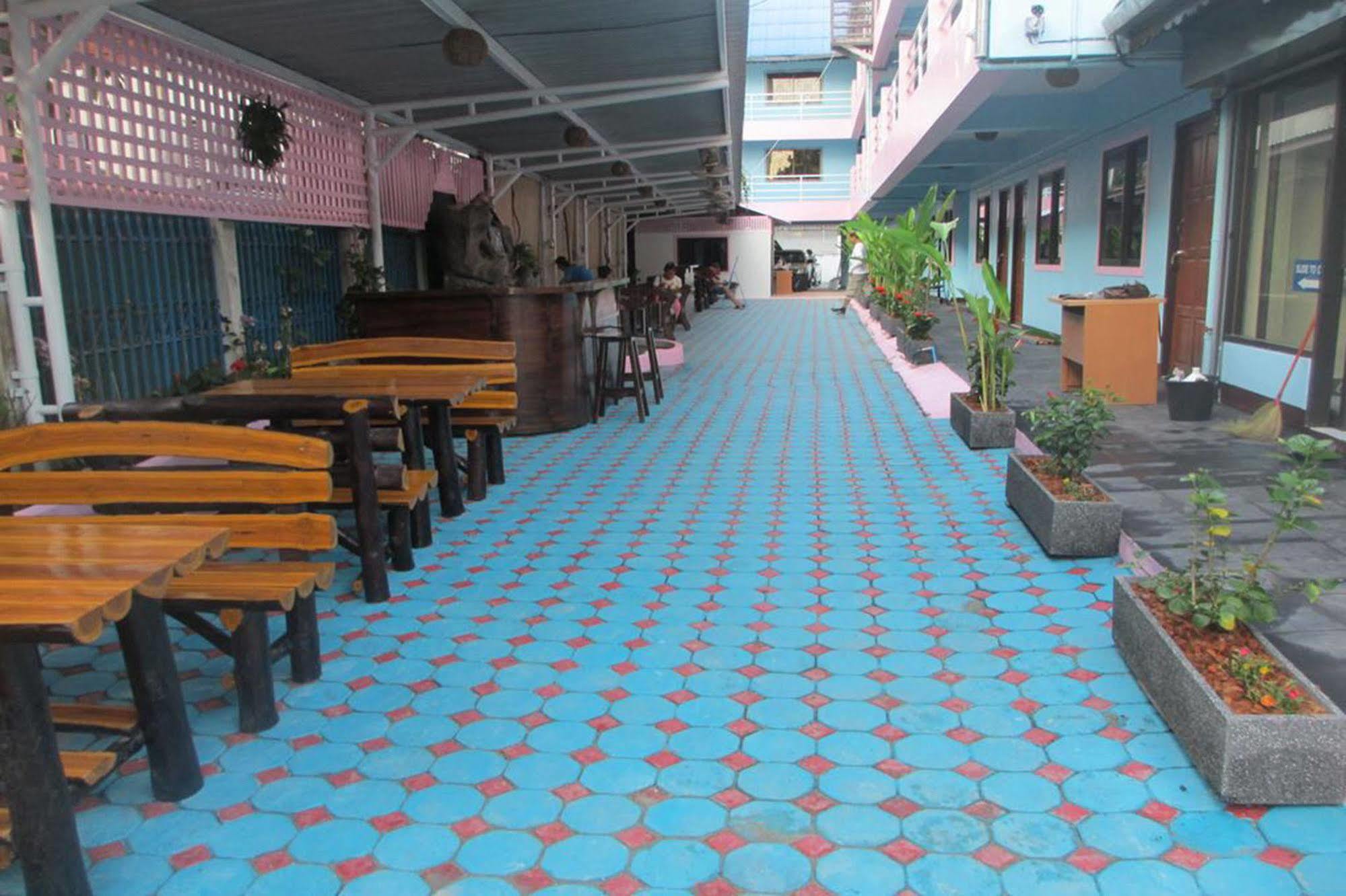 Le Kah Hotel Чиангмай Экстерьер фото